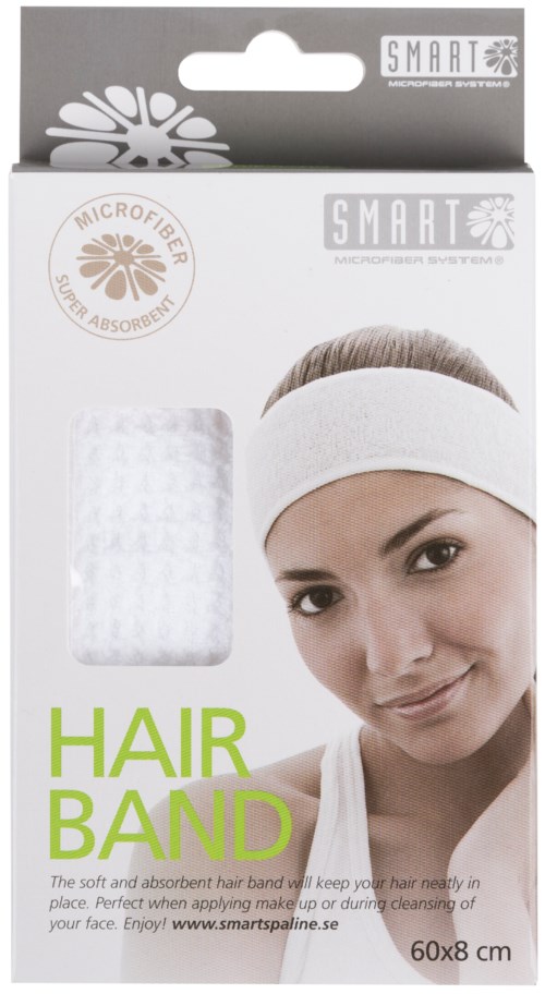 Eine Frau mit weißem Stirnband schaut in die Kamera. Die Verpackung zeigt ein weiches, saugfähiges Haarband. Text fördert Haarkomfort.
