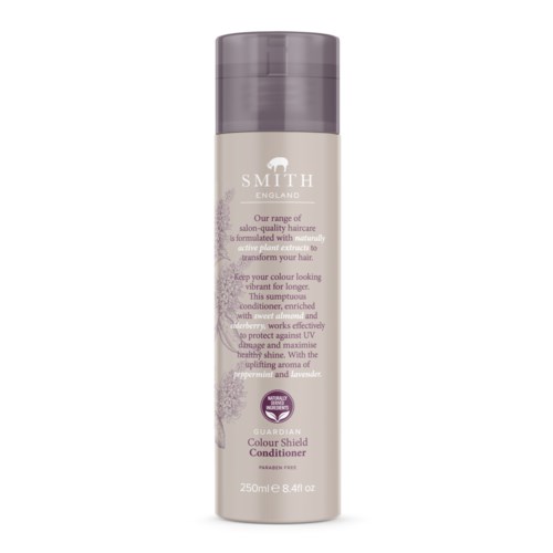 En lang, hvit flaske med sprayhette, merket Smith England Guardian Colour Shield Conditioner, 250ml.