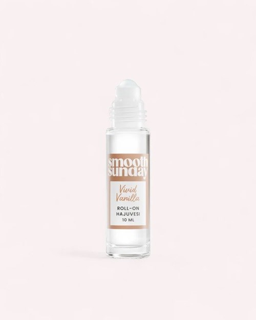 En liten transparent flaska med Smooth Sunday Vampire Vanilla roll-on doft med vit lock.