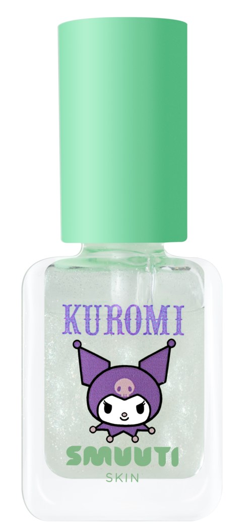 En flaska nagellack med en ljusgrön kork och en etikett med Kuromi-figur. Etiketten har lila, svart och vitt design.