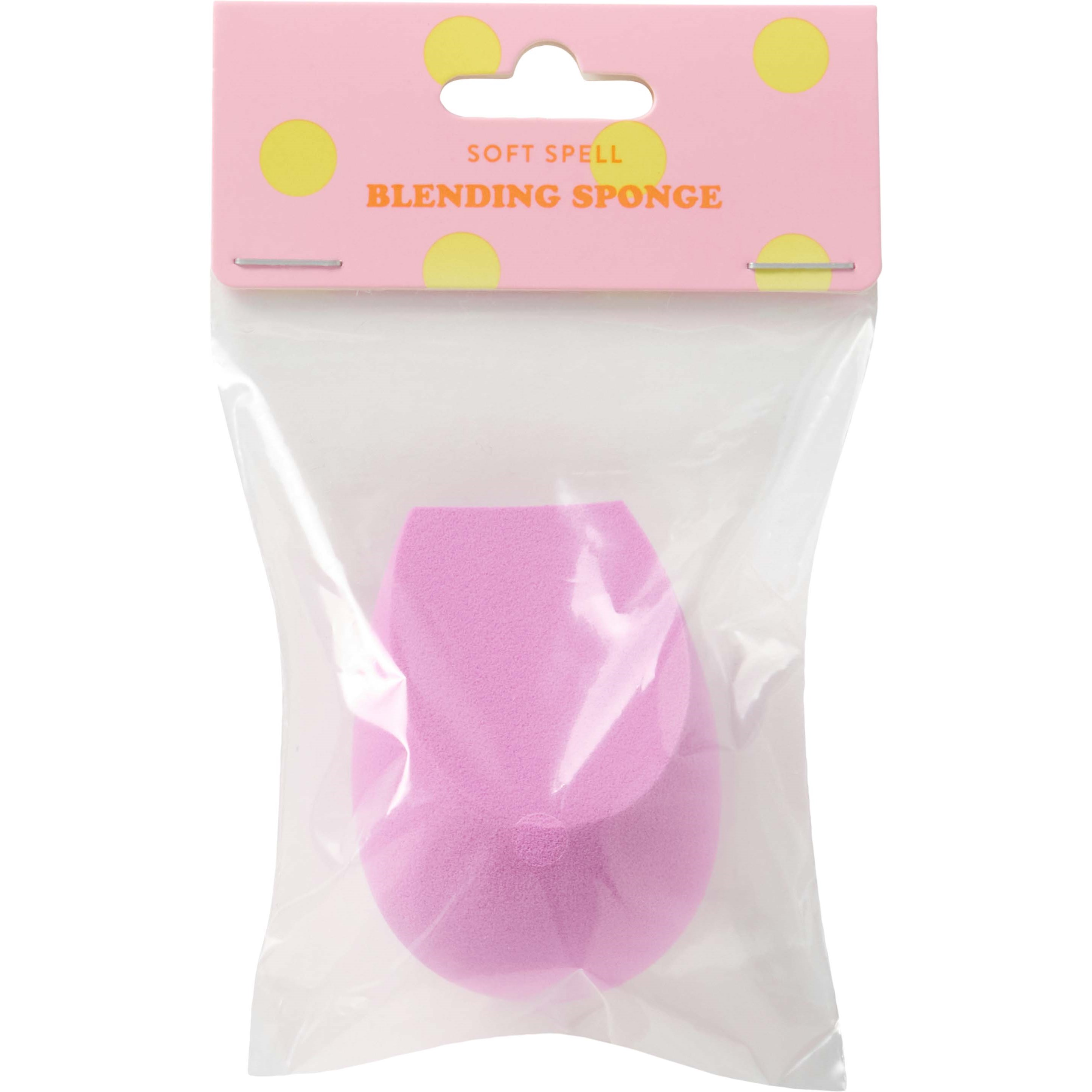 Soft Spell Beauty Blender Slanted