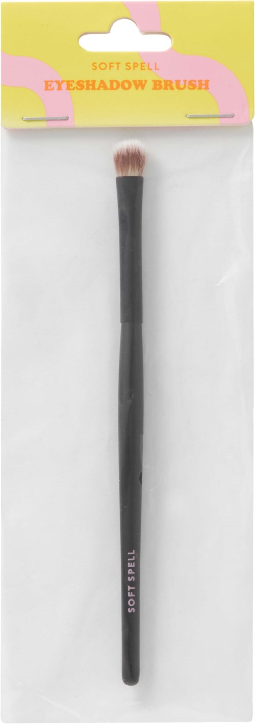 Soft Spell Eyeshadow Brush – Blending & Packing