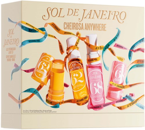 Samling af Sol de Janeiro hud- og kropsprodukter med farverige bånd og emballage.