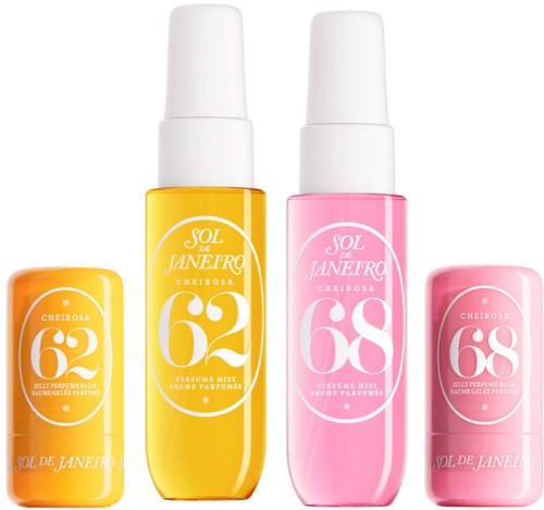 Sæt af tre farverige duftflasker og en matchende sæbe med etiketter til Cheirosa 62 parfume.