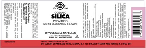 Dies ist ein Etikett für ein vegetarisches Supplement namens Solgar Oceanic Silica mit 50 Kapseln, die 25 mg Silicium enthalten.