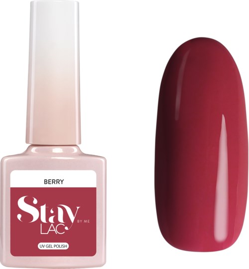 Een flesje roze UV-gellak met het label 'Berry' en een nagel geverfd in dezelfde bessenkleur.