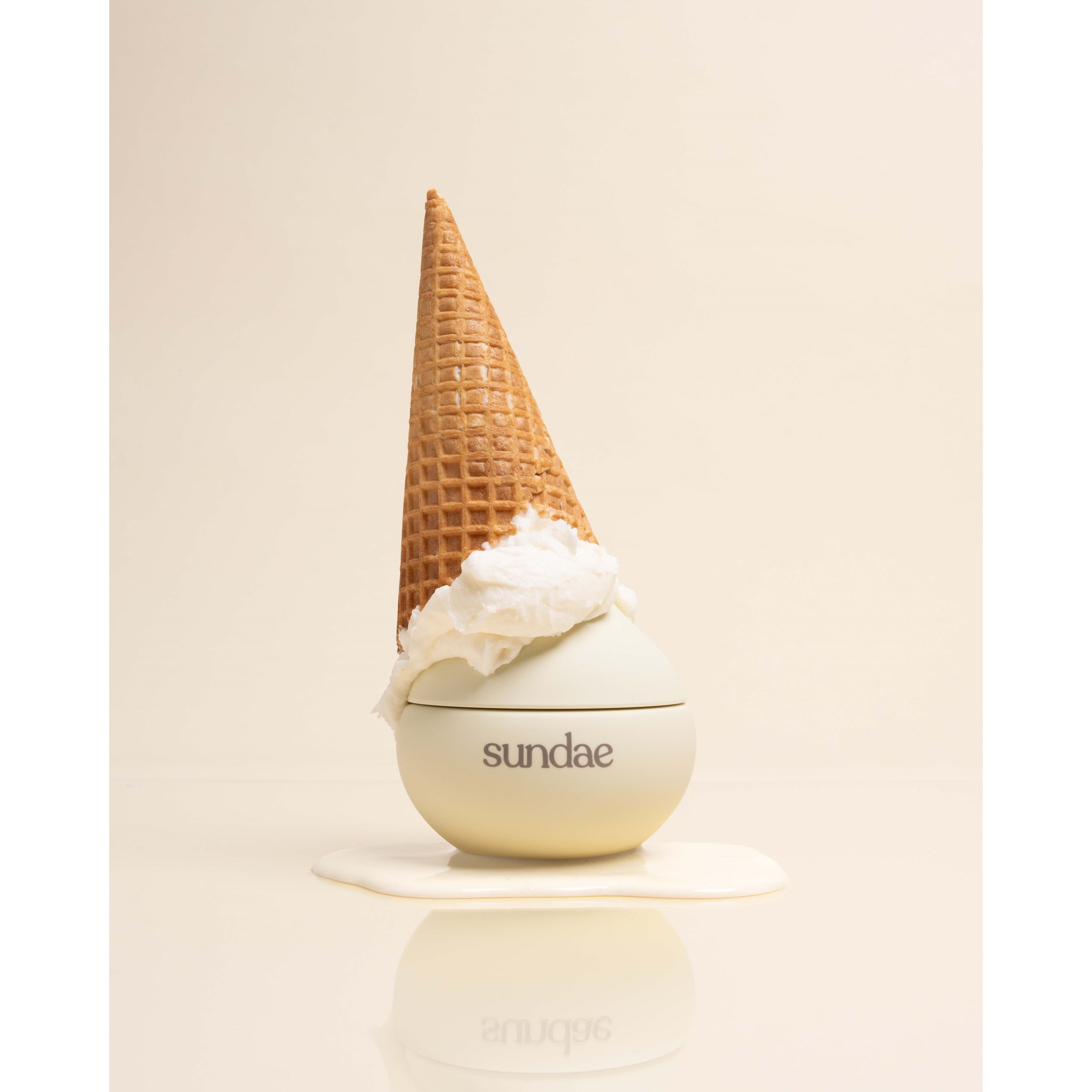 Sundae Velvety Vanilla Body Whip Moisturiser 220 ml (obrázok 3)