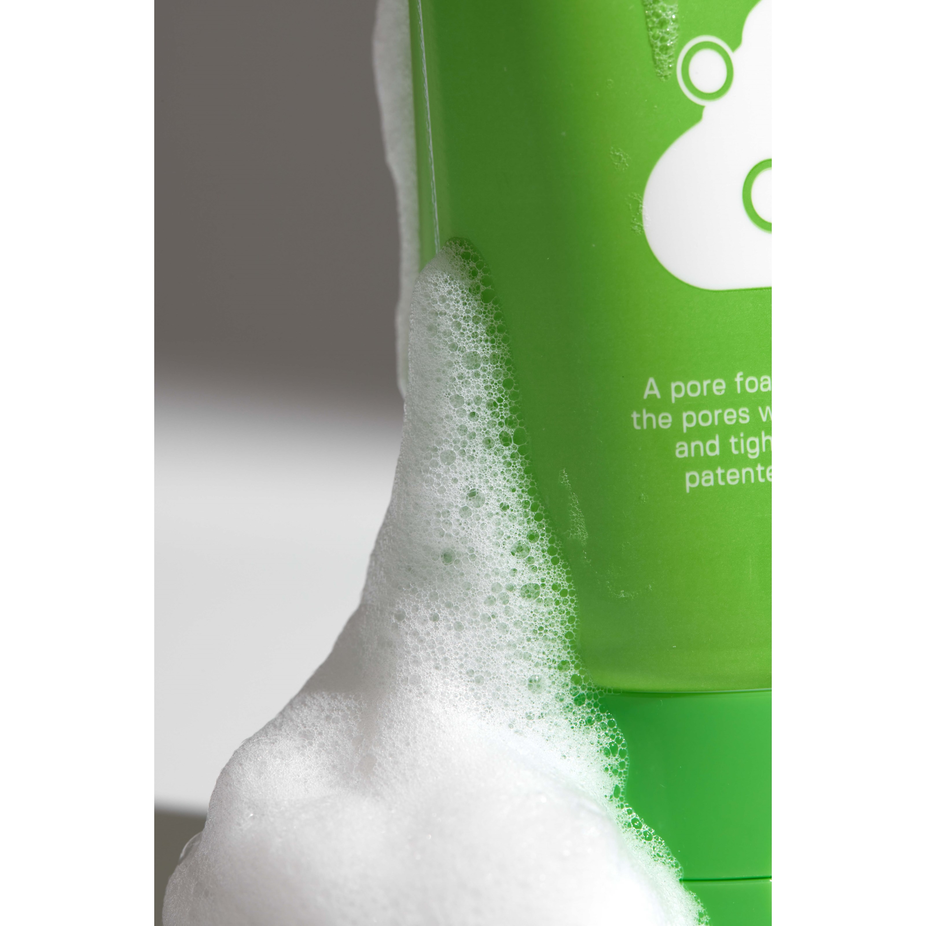 Sungboon Editor Green Tomato Deep Pore Cleansing Ultra Whipping Foam 1 (obrázok 4)