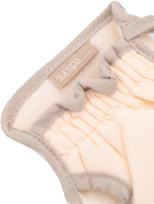 Sunspa Hedda Skoug X SunSpa Scrub It Off Exfoliate Mitt Cream