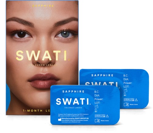Doos met twee blauwe contactlenzenverpakkingen en een brochure voor SWATI gekleurde contactlenzen.