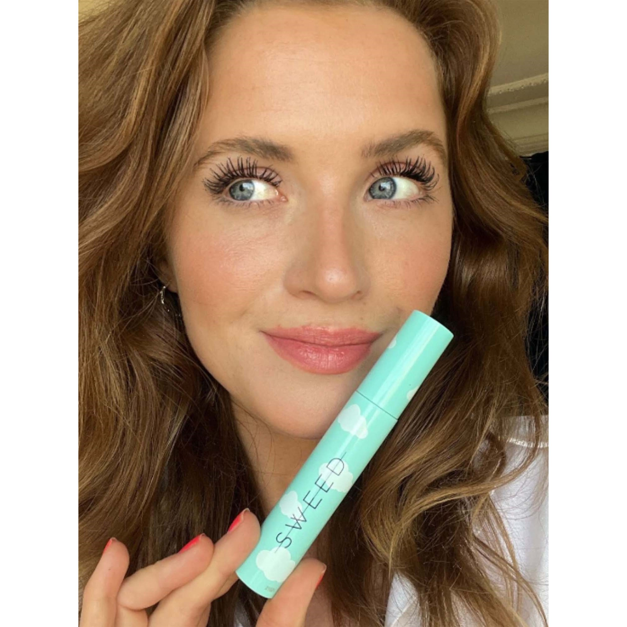 Sweed Cloud Mascara Deluxe Mini Dark Brown (obrázok 3)