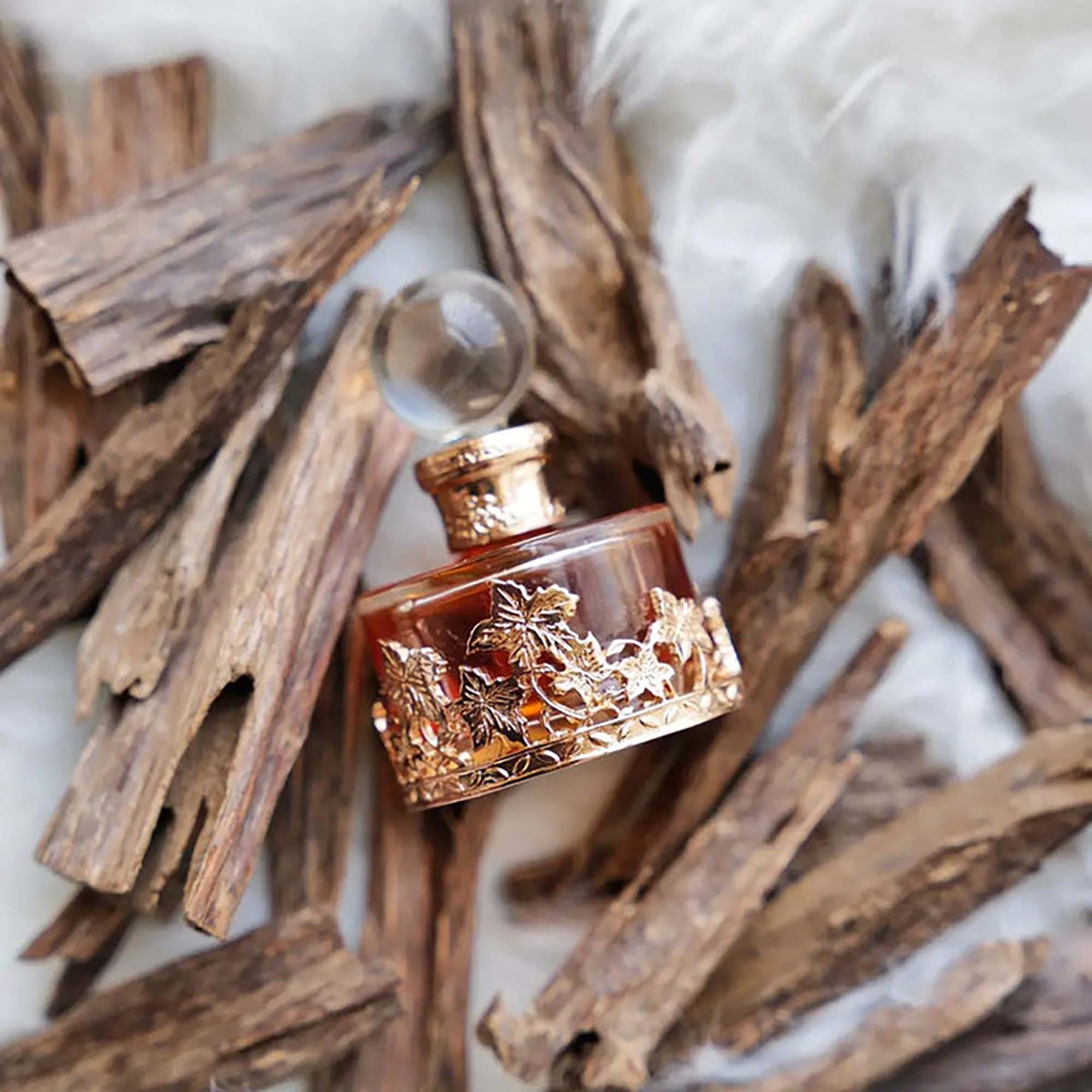 Swiss Arabian Rose Malaki Concentrated Perfume Oil 25 ml (obrázok 4)