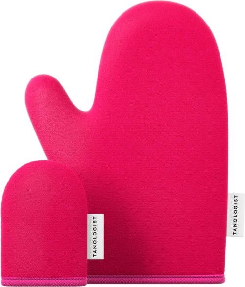 Ein Paar leuchtend rosa Ofenhandschuhe, ein größerer und ein kleinerer, aus Stoff, mit Etiketten, die 'TANOLGIST' heißen.