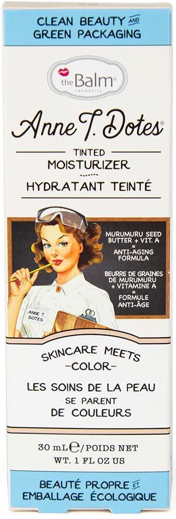 En æske med tonet fugtighedscreme kaldet 'Anne T. Dotes' med en kvinde, der bruger den, nævner naturlige ingredienser og anti-aldringsfordele.
