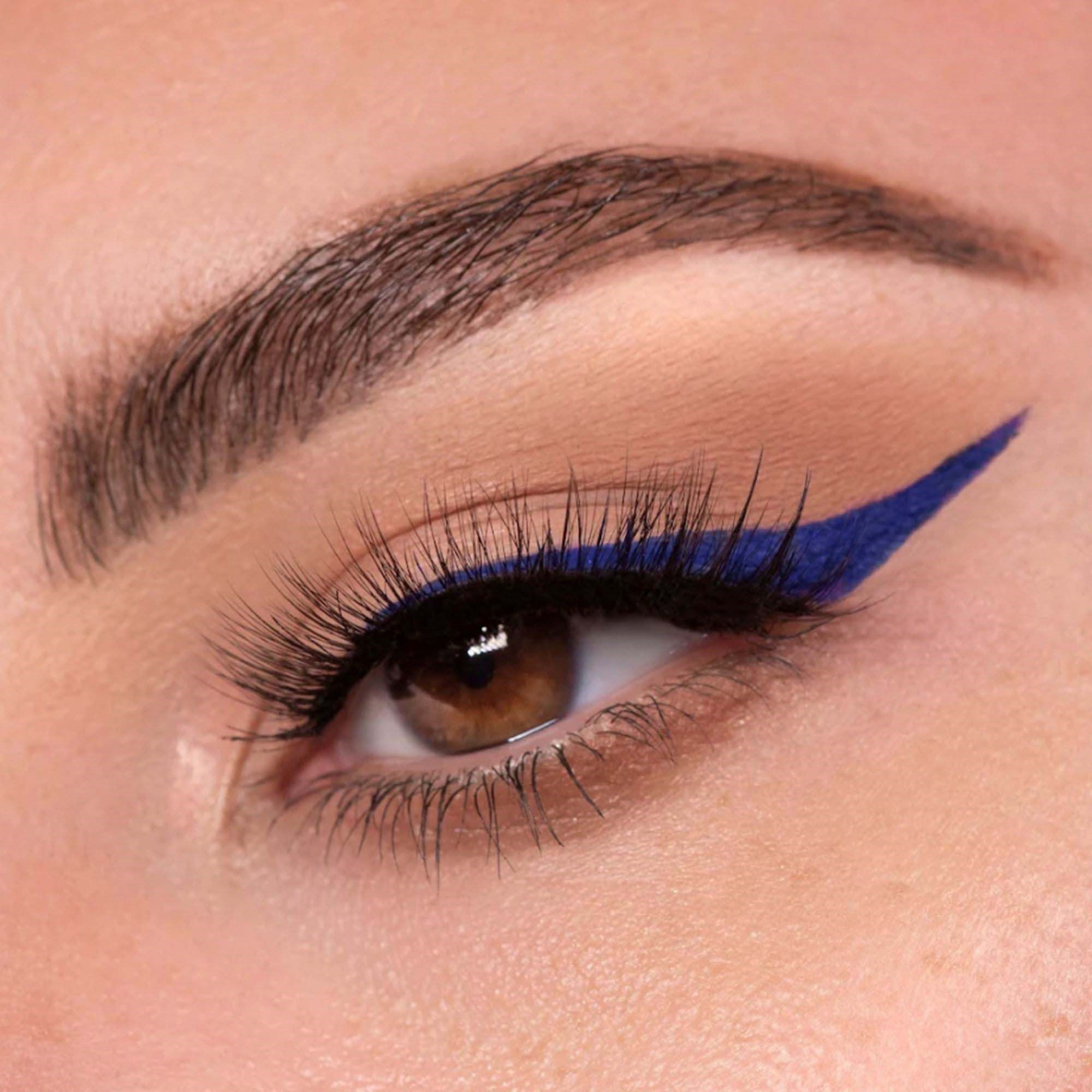 the Balm Schwing! Liquid Eyeliner Blue (obrázok 3)