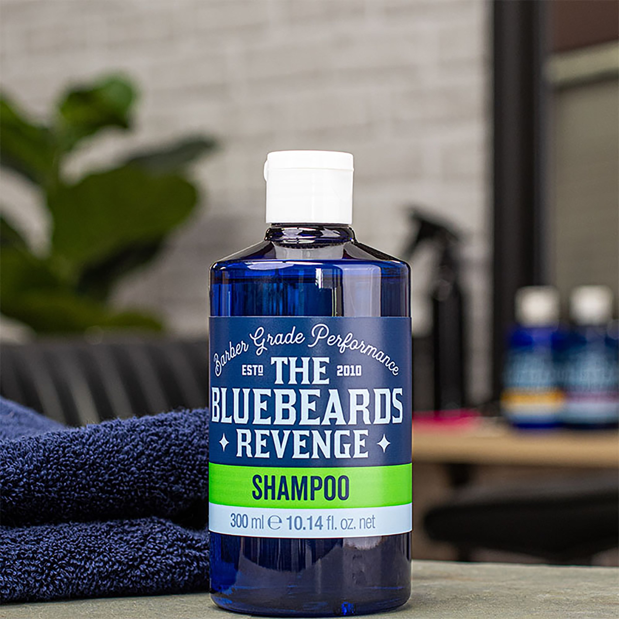 The Bluebeards Revenge Classic Shampoo 300 ml (obrázok 2)