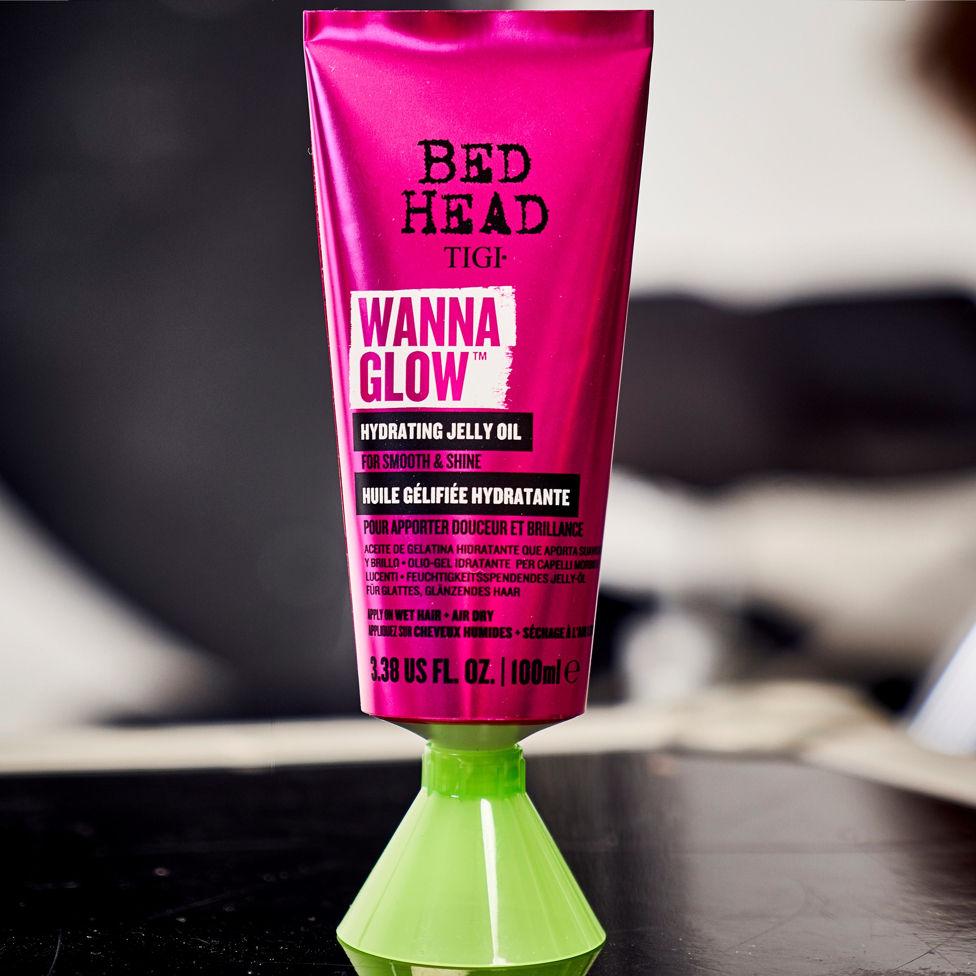 Alternativ bild 1 för TIGI Bed Head Wanna Glow Hydrating Jelly Oil 100 ml