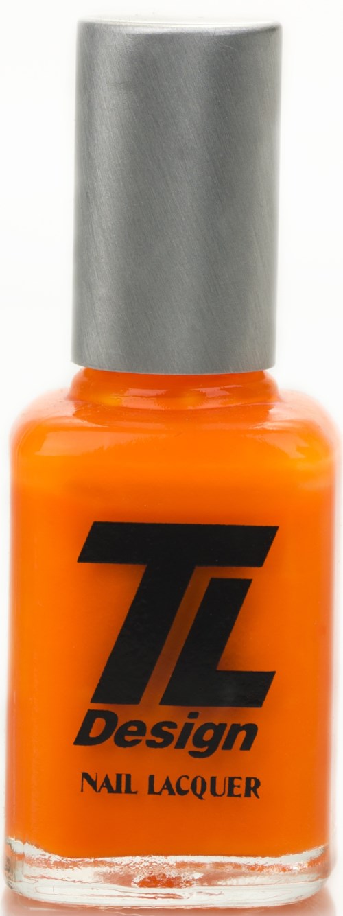 Orange nagellackflaska med silverkork och svart etikett som säger 'TL Design Nail Lacquer.'