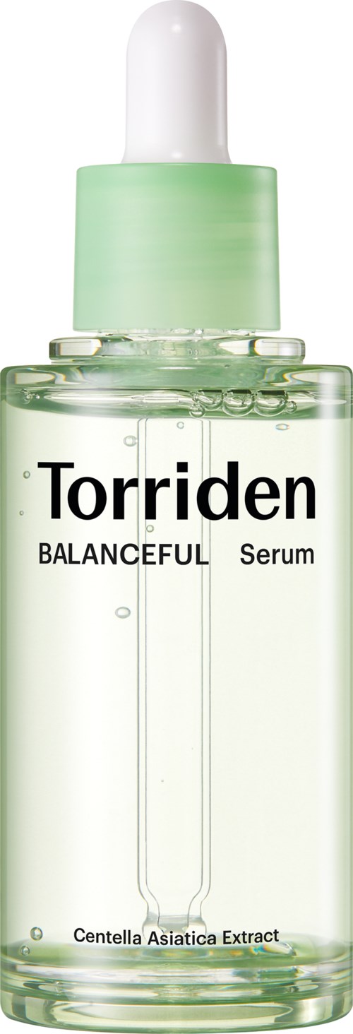 En klar glassflaske med hvit pipettehette, merket 'Torriden BALANCED Serum,' inneholder en lysegrønn væske.