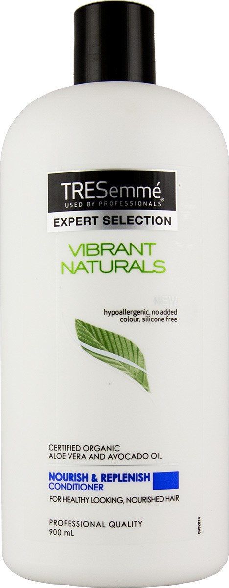 TRESemmé Naturals Conditioner 900 ml