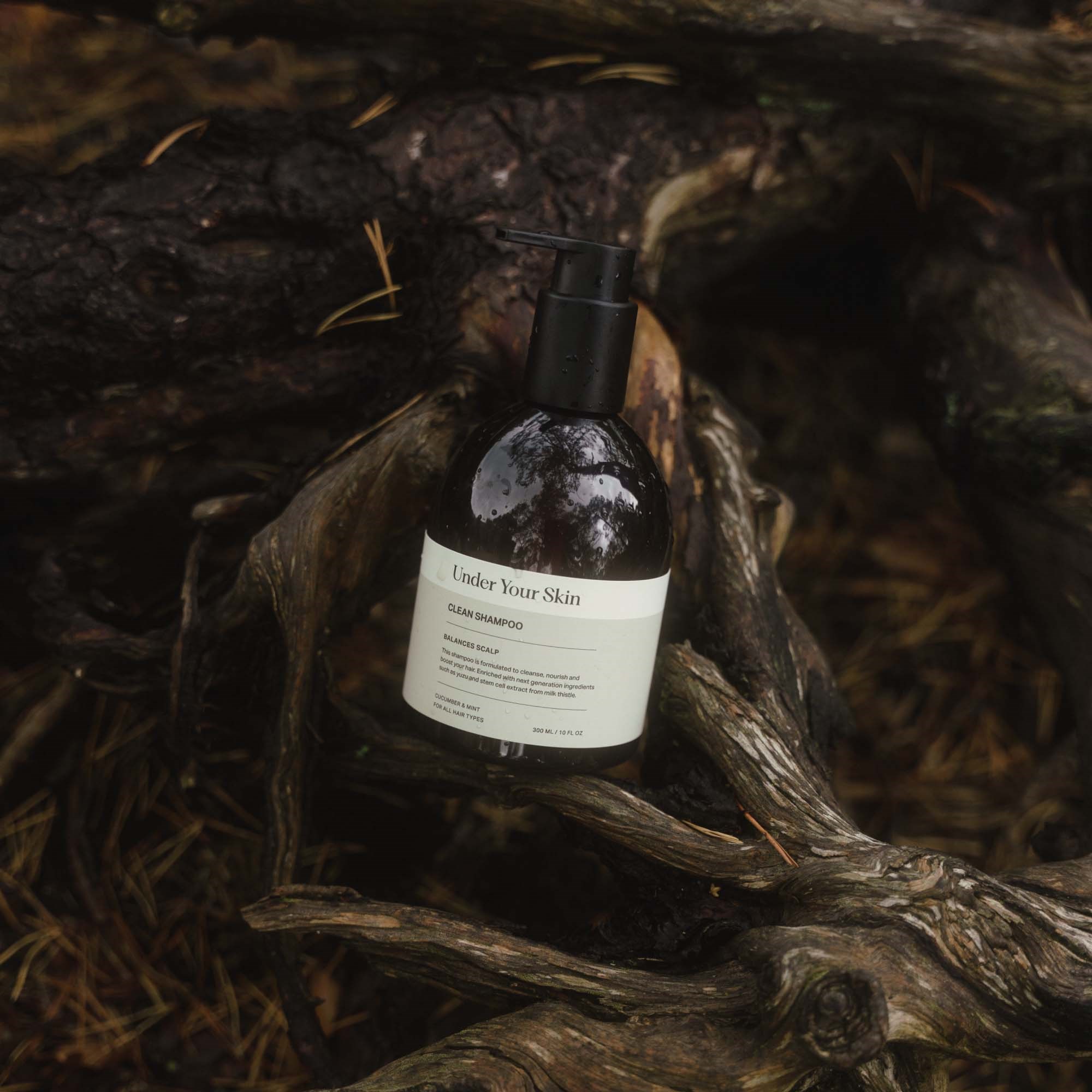 Under Your Skin Detox Clean Shampoo Balancing and Clarifying Cucumber (obrázok 8)
