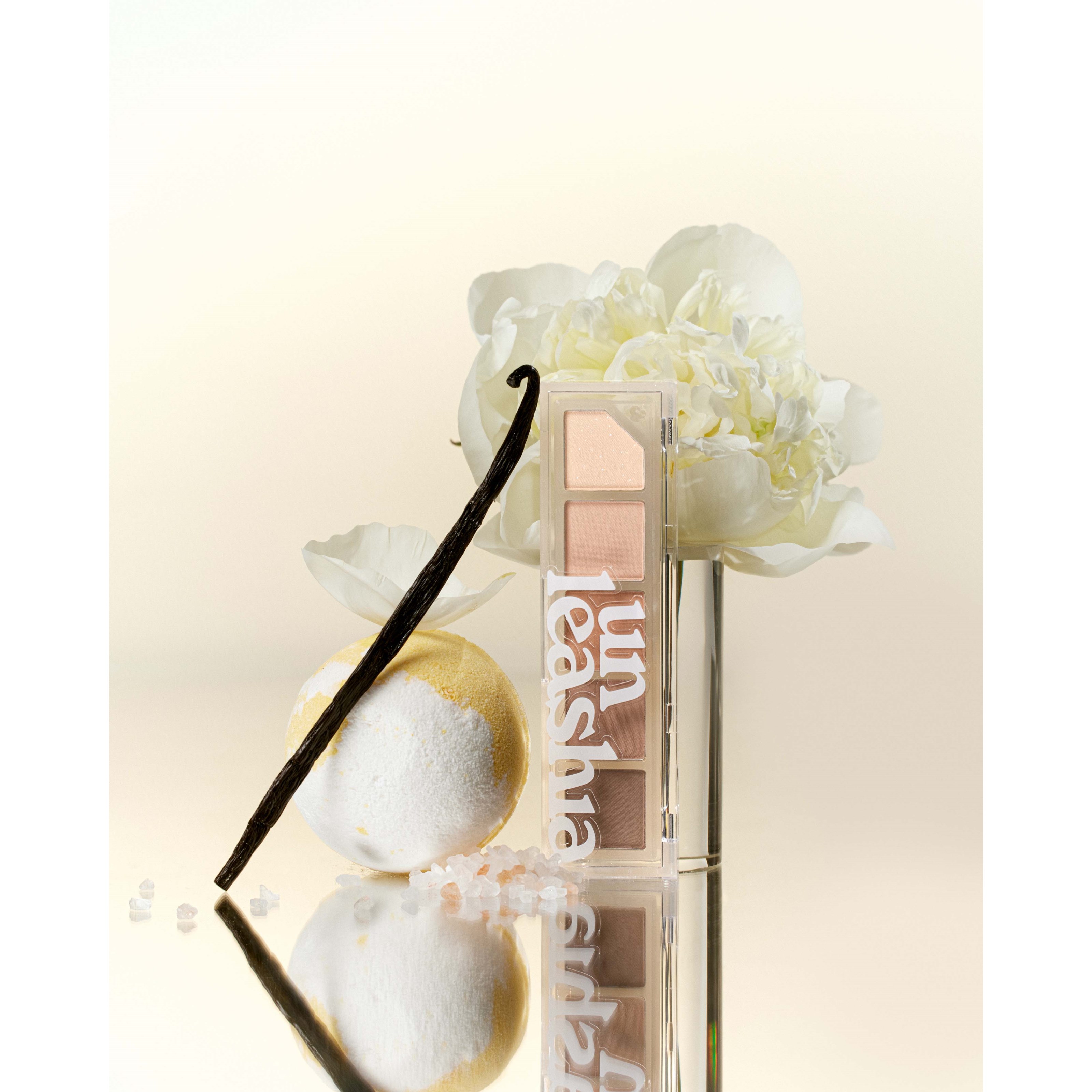 Unleashia Mood Shower Eye Palette No.1 Vanilla Shower (obrázok 5)