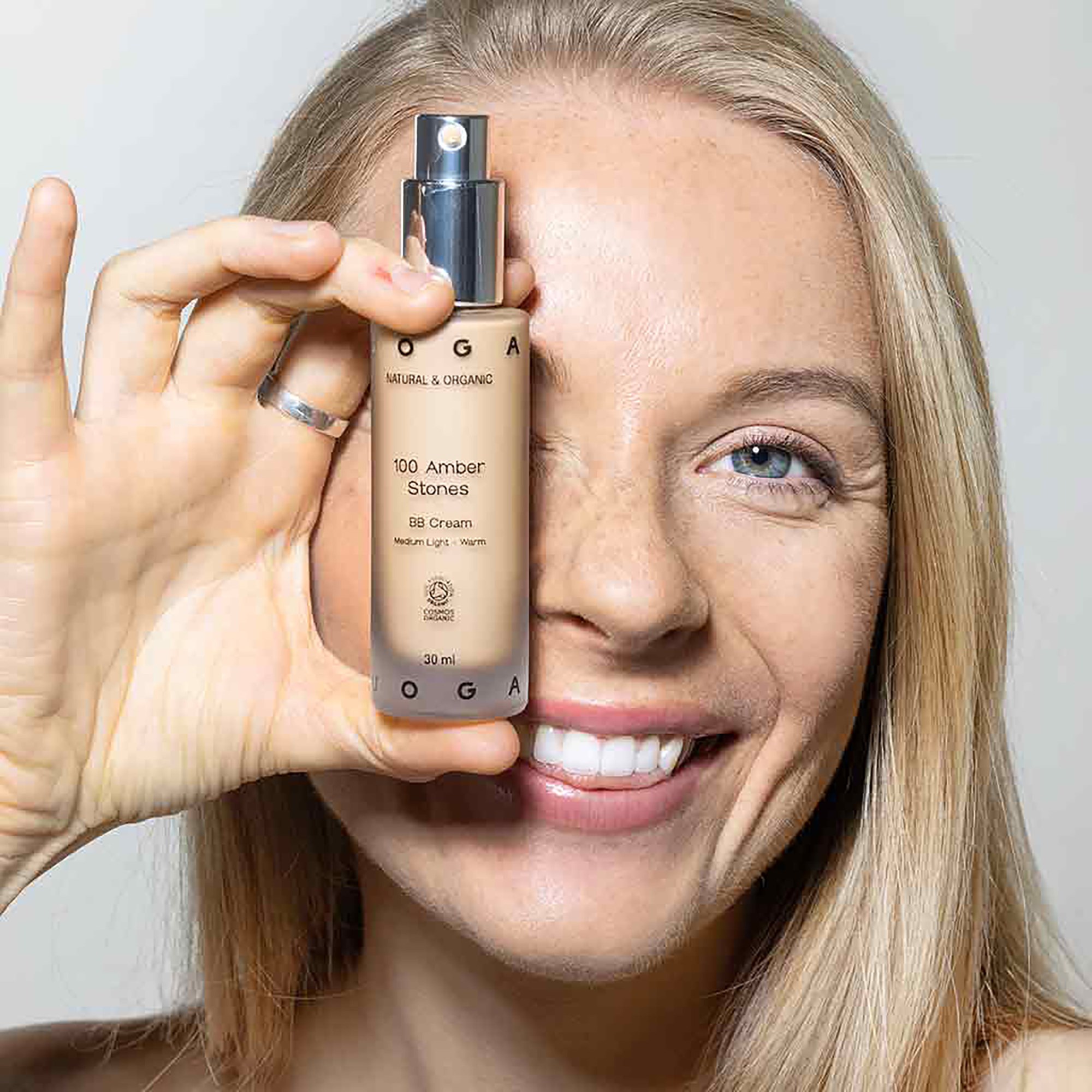 Uoga Uoga BB Cream 100 Amber Stones (obrázok 3)