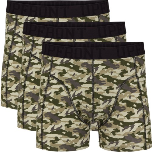 Tre kalsonger med camouflage-tryck och svarta midjan med texten 'UPFANT'.