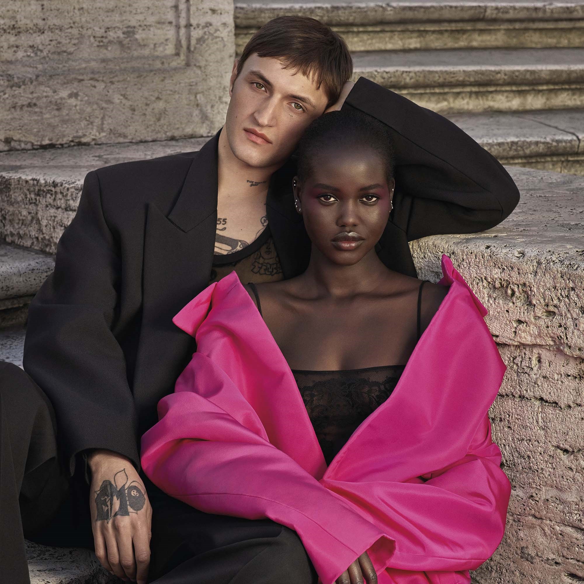 Valentino Born in Roma Donna Pink (obrázok 4)