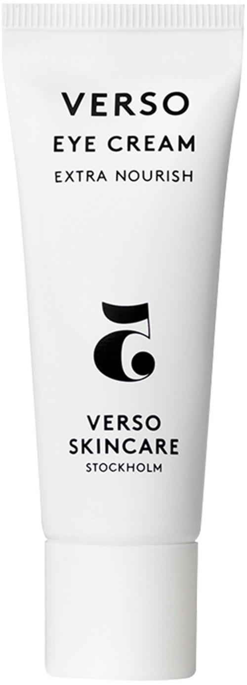 Eine weiße Tube mit Verso Augencreme, beschriftet 'Extra Nourish' aus Stockholm, für Hautpflege.