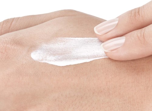 Vichy Capital Soleil Invisible Hydrating Protective Milk SPF50+ 300ml