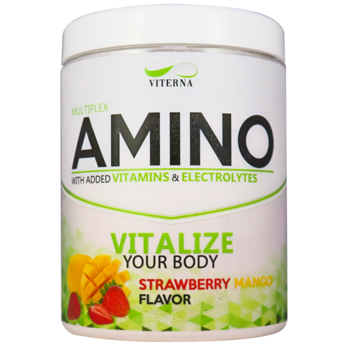 En hvit beholder merket 'AMINO VITALIZE' med jordbær- og mangosmak, fremmer helse med vitaminer og elektrolytter.
