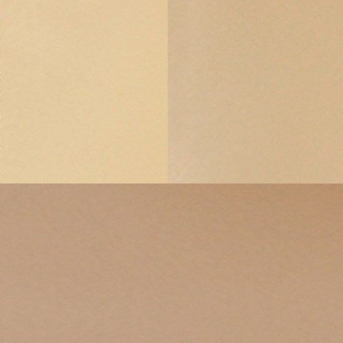 Bilden är delad i fyra delar med olika beige och bruna nyanser, skapar ett enkelt geometriskt mönster.
