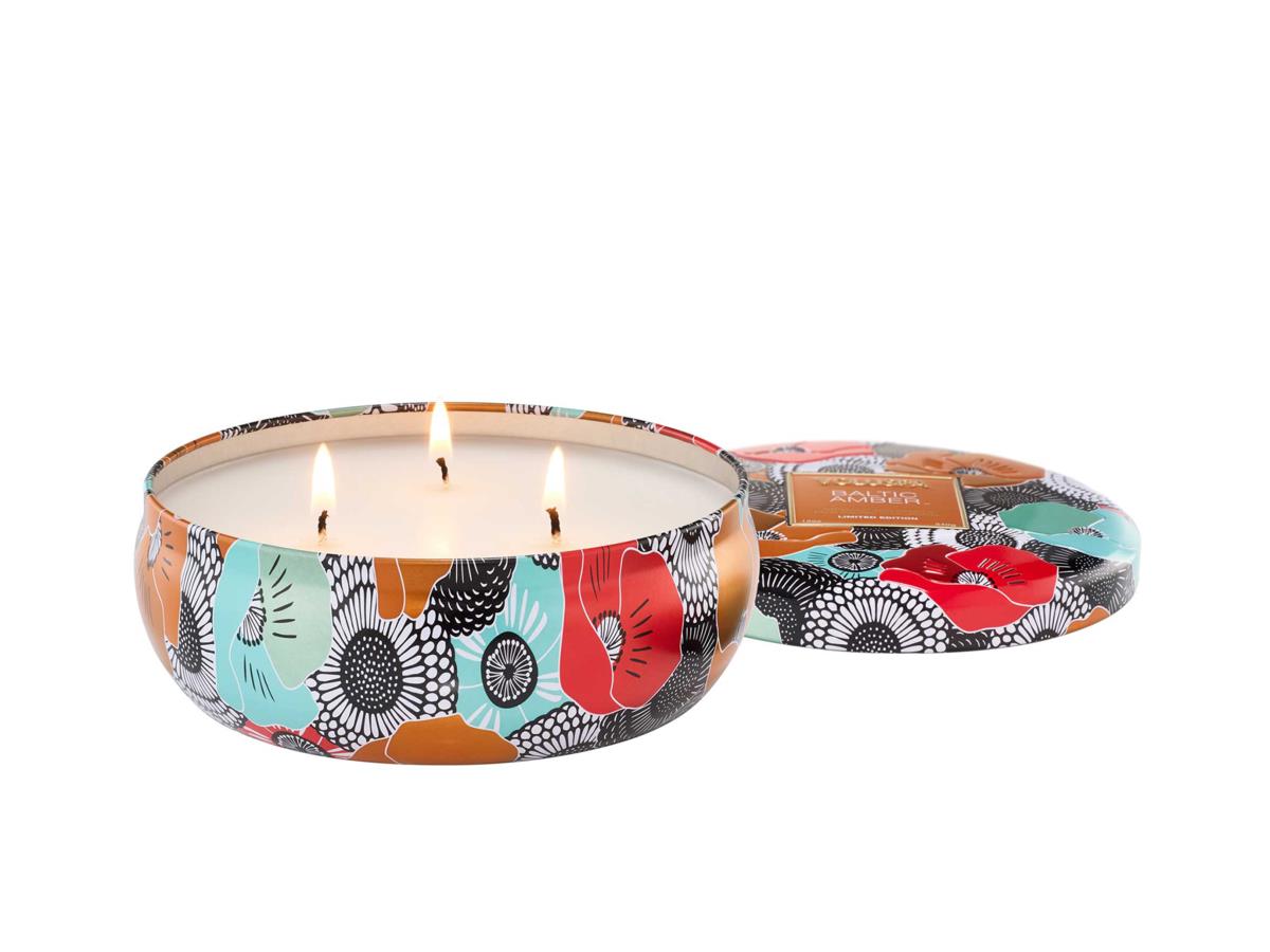 Voluspa Anniversary Collection 3-Wick Tin Candle Baltic Amber 340 g ...