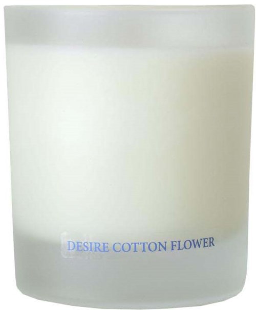 En enkel vit behållare med blå text som lyder 'DESIRE COTTON FLOWER' längst ner.