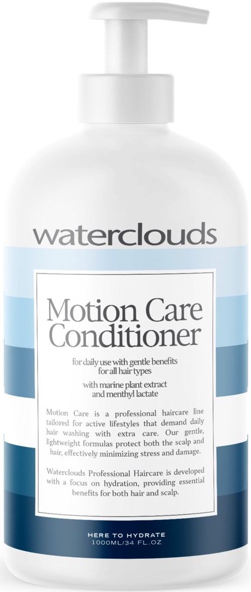 Vit flaska med pump, märkt 'Waterclouds Motion Care Conditioner,' blå accenter, påstår att den återfuktar och stärker hår.