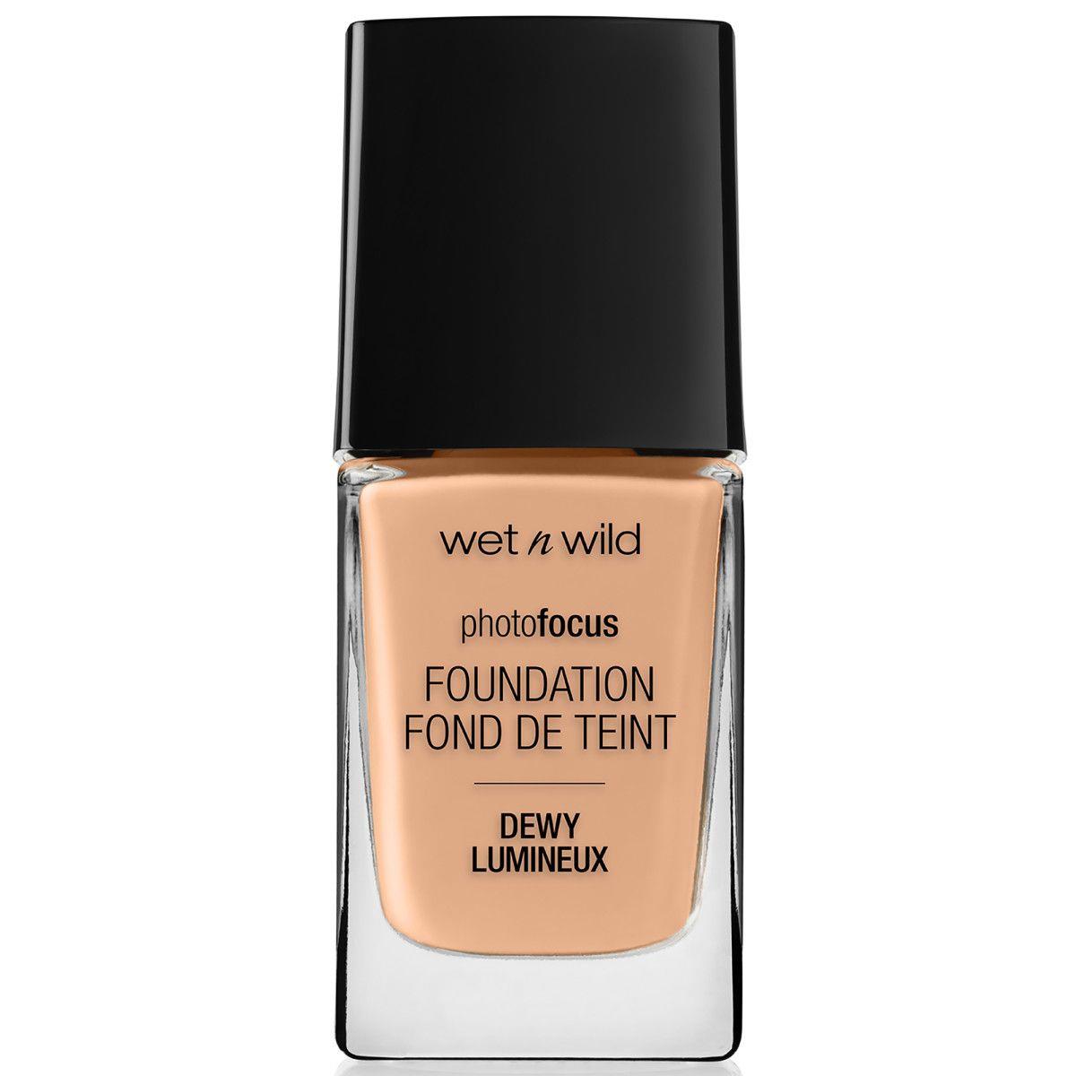 Wet n Wild Photo Focus Foundation DEWY Classic Beige