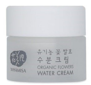 Ett vitt krus märkt 'Organic Flowers Water Cream' med koreansk text och en svart logga. Elegant och enkel design.