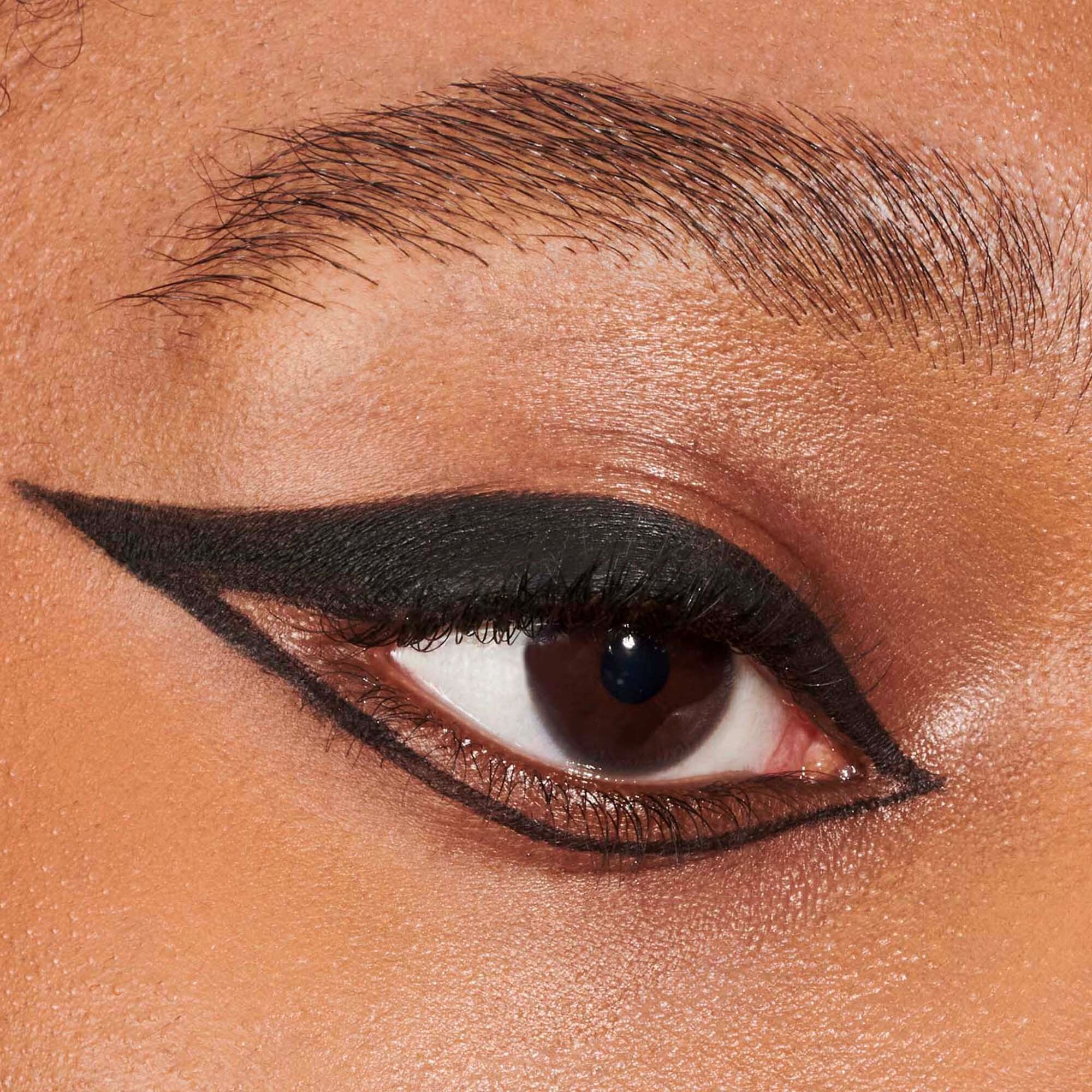 Wonderskin 1440 Longwear Eyeliner - kredka do oczu Liquorice (obrázok 5)