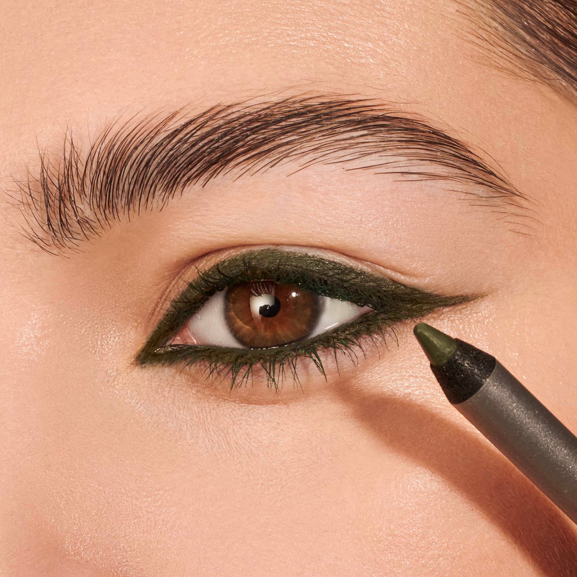 Wonderskin 1440 Longwear Eyeliner - kredka do oczu Olive (obrázok 4)