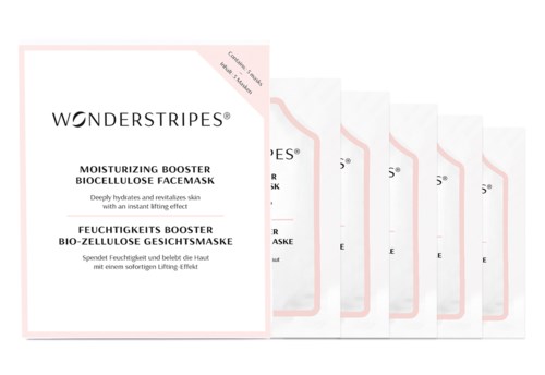 Sett med ansiktsmasker merket Wonderstripes Moisturizing Booster Bio-cellulose. Rosa emballasje, flere masker vist, tekst på forsiden.
