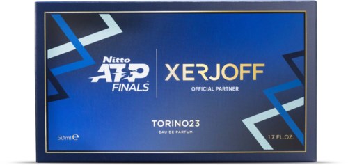 En blå förpackning med tennismärke, visar ATP-finaler och Xerjoff parfym, med allt i vitt och guld.