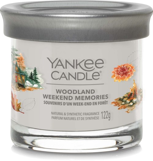 Yankee Candle med woodland doft, silverlock, bilder av natur och en mysig stuga.