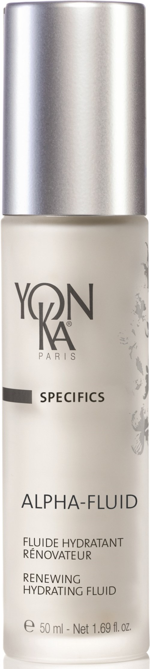 En liten hvit flaske med sølvhette merket Yonka Specifics Alpha-Fluid, en fornyende fuktgivende væske fra Paris.