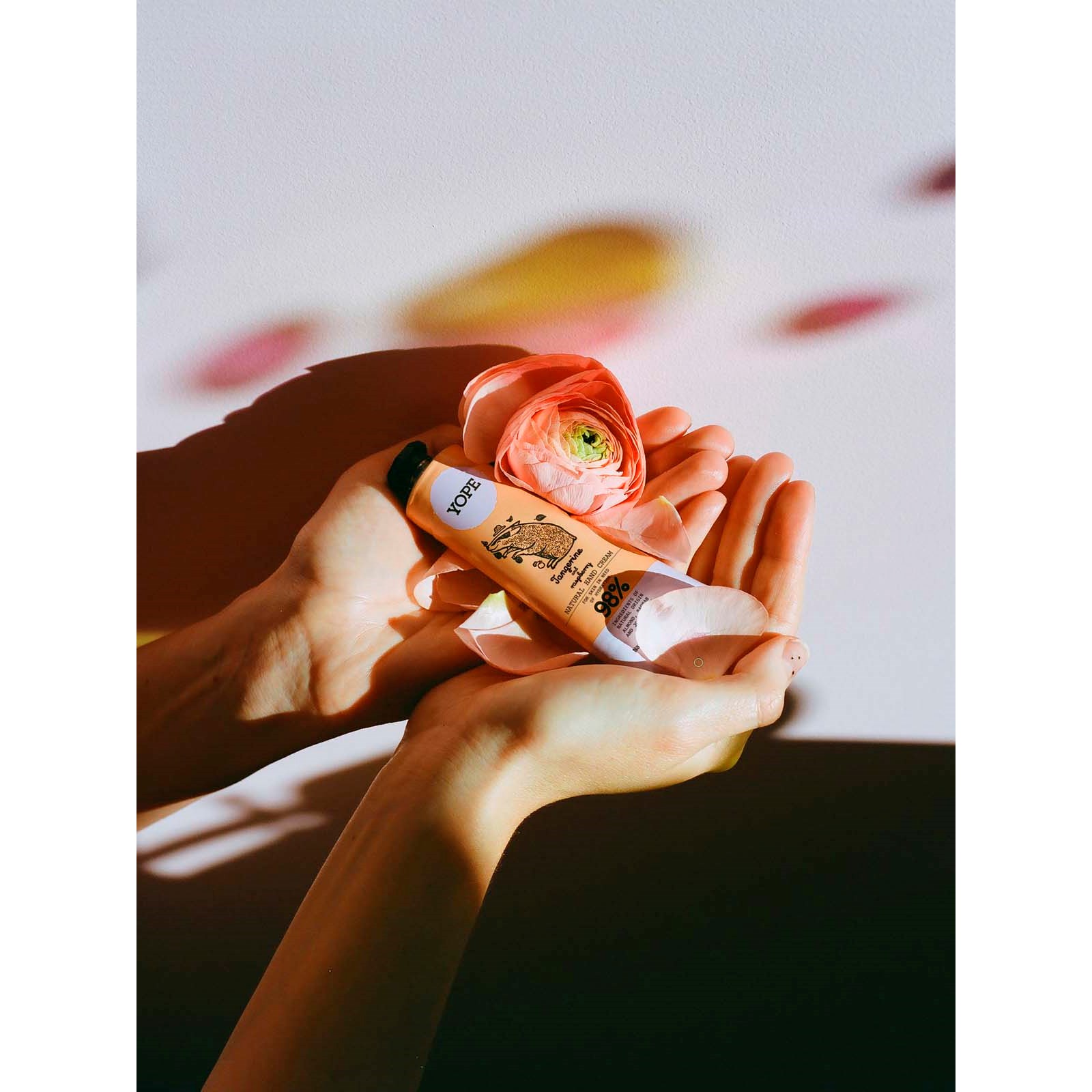 YOPE Botanical Hand Cream Tangerine and Raspberry 50 ml (obrázok 3)