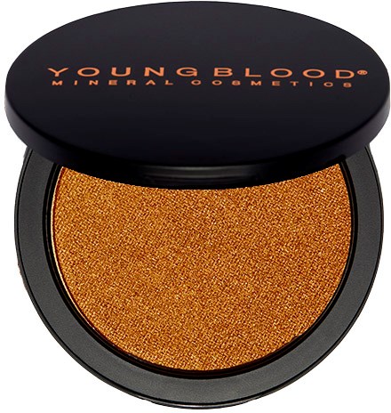 En rund, svart behållare med orange kosmetikapuder inuti och ett lock som säger "YOUNG BLOOD" och "MINERAL COSMETICS."