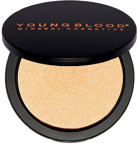 Pieni rasia jossa vaalea jauhe ja musta kansi, jossa oranssi teksti "YOUNG BLOOD MINERAL COSMETICS."
