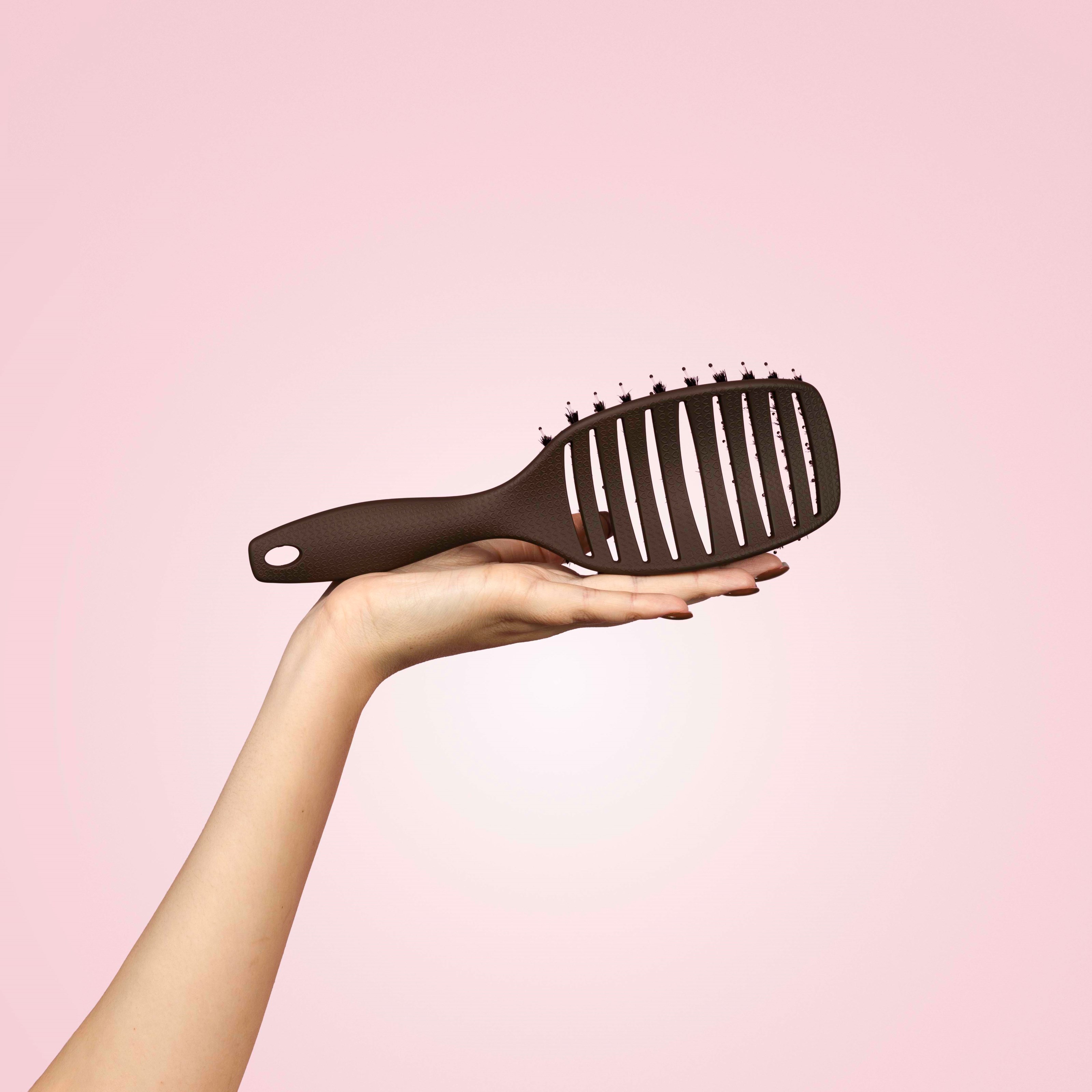 Yuaia Haircare Curvy Brush Soft Espresso (obrázok 4)