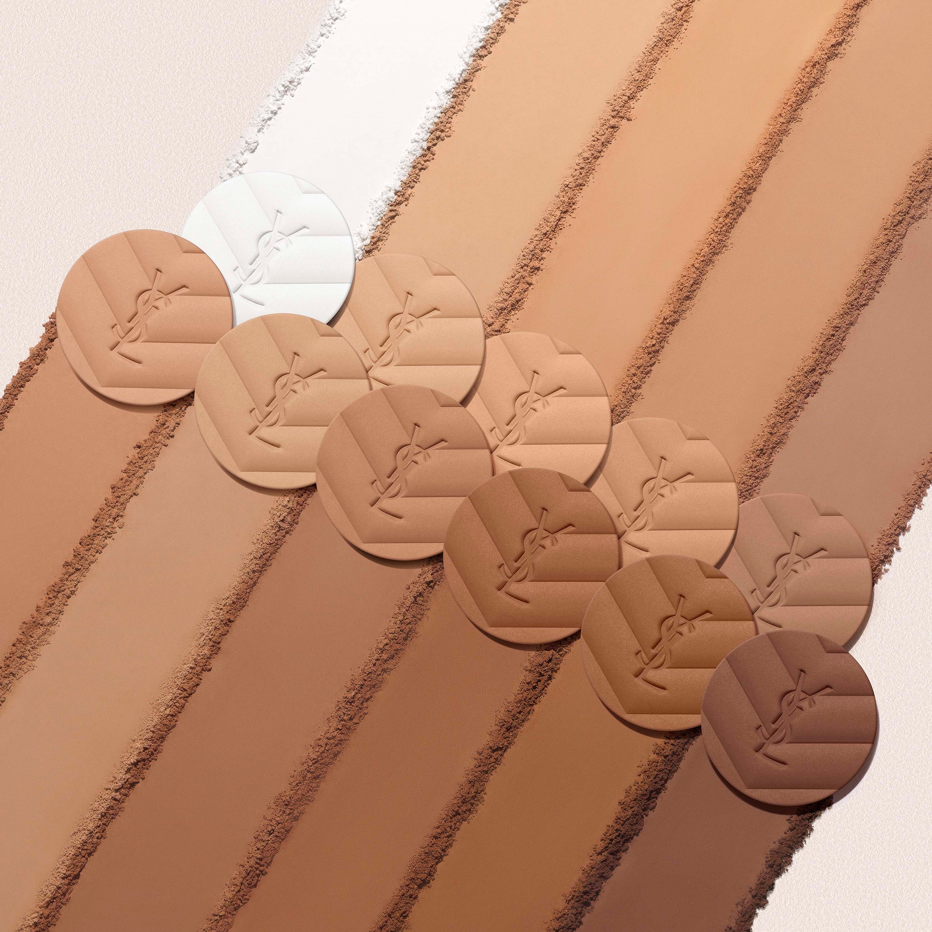 Yves Saint Laurent All Hours Hyper Finish Powder - puder matująco-utrw (obrázok 9)
