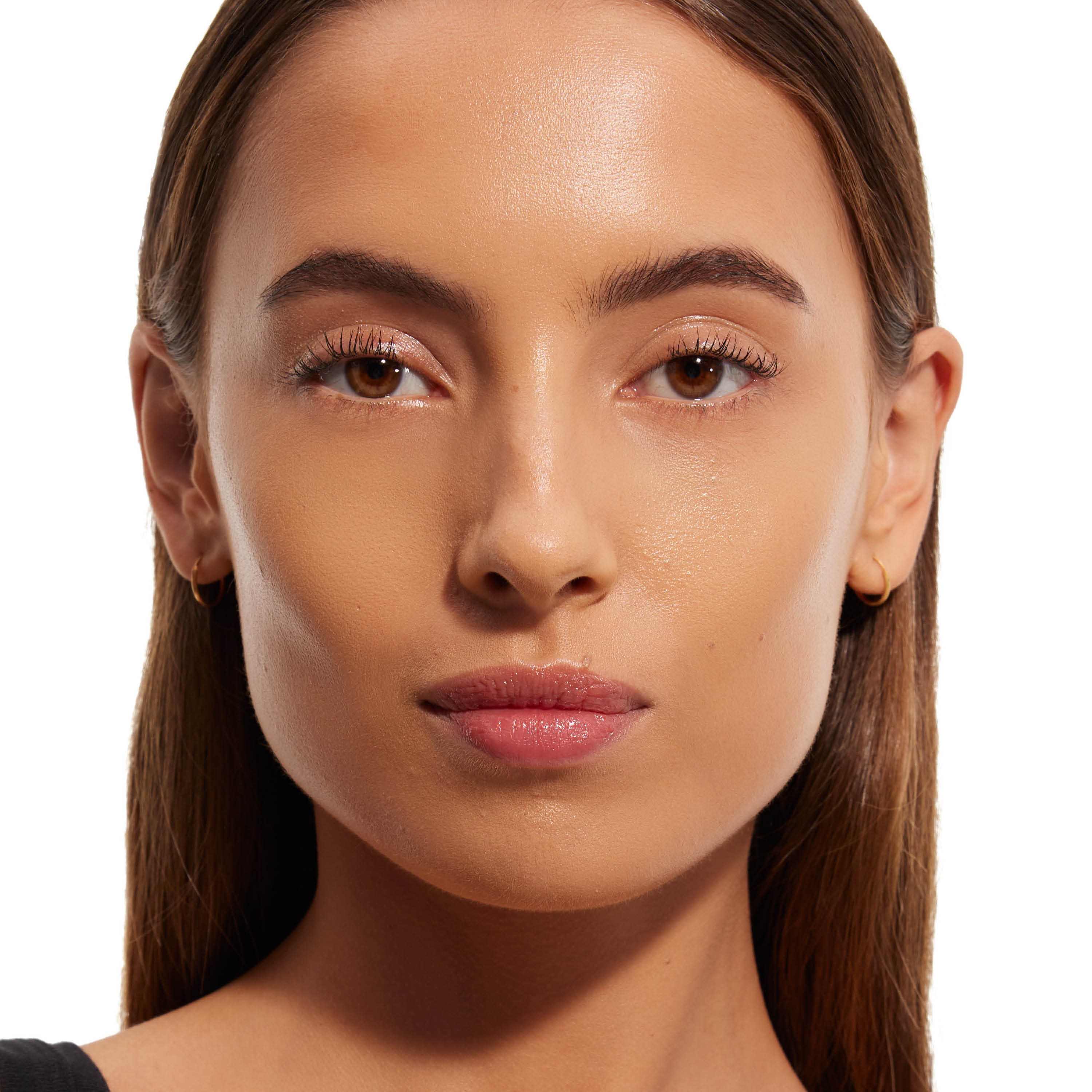 Yves Saint Laurent All Hours Glow Foundation MW2 (obrázok 4)